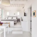 Fos Suites